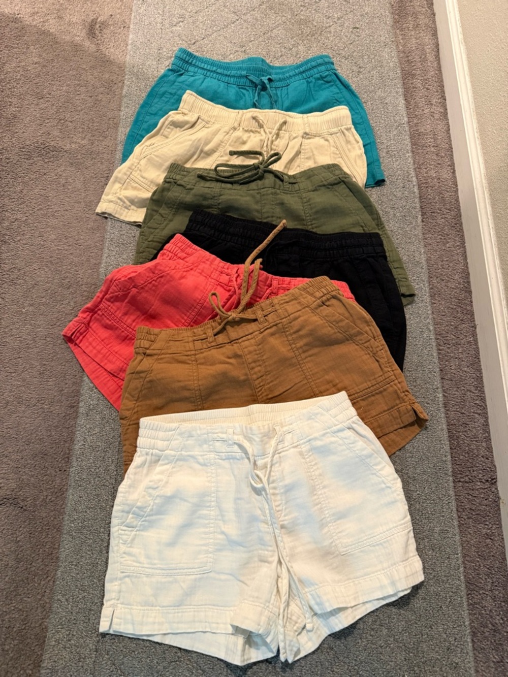 Lot of 7 Casual Drawstring Linen-Style Shorts in Multiple Colors